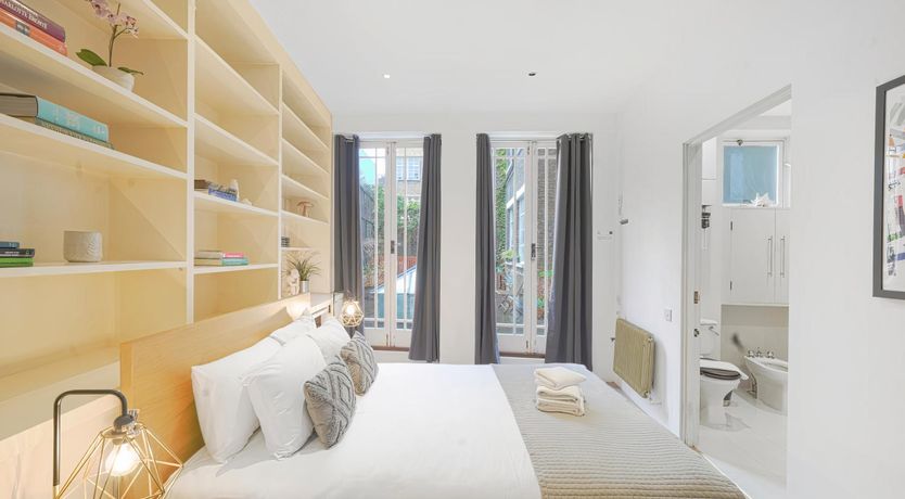 Photo of Gold Original