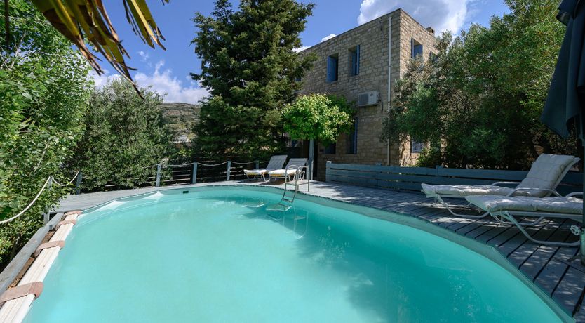 Photo of Lampini Blush