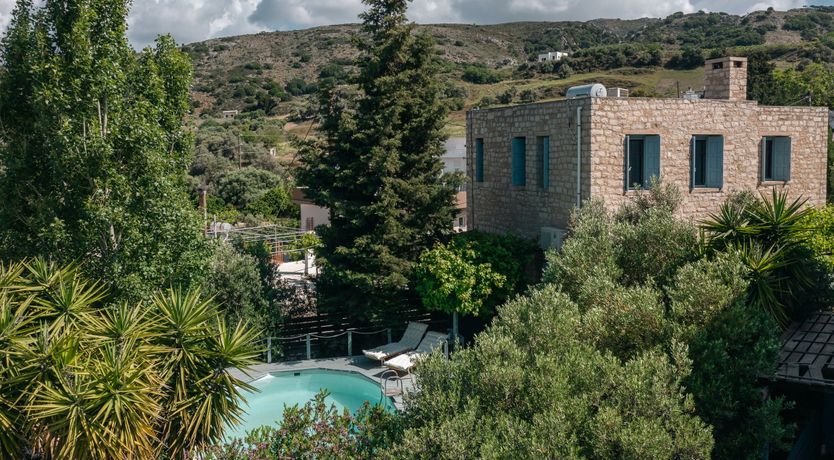 Photo of Lampini Blush