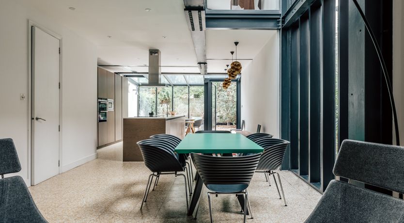 Photo of The Royal Charm