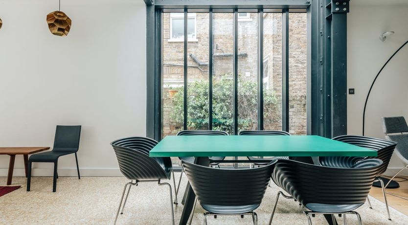 Photo of The Royal Charm