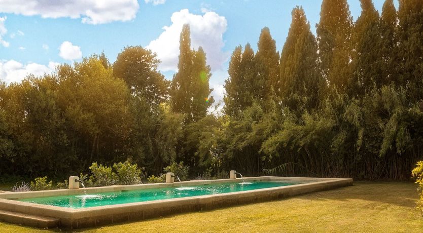 Photo of Grace & Mouries