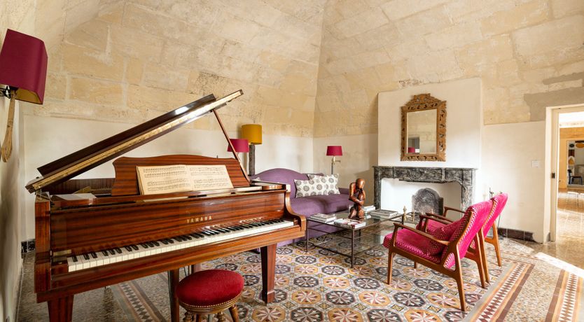 Photo of Grace & Mouries