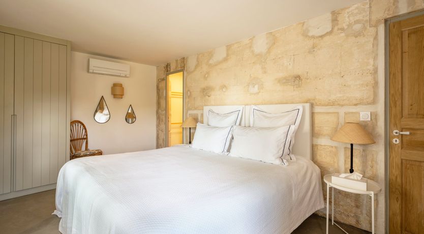 Photo of Grace & Mouries