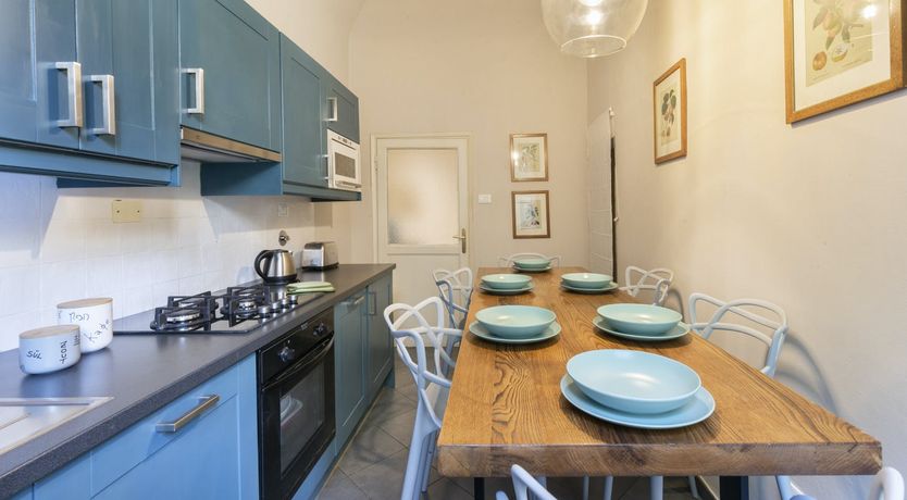 Photo of The Florentine Light