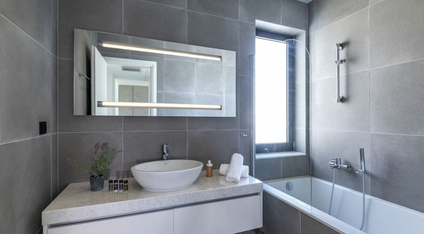 Photo of King of the Rhodes