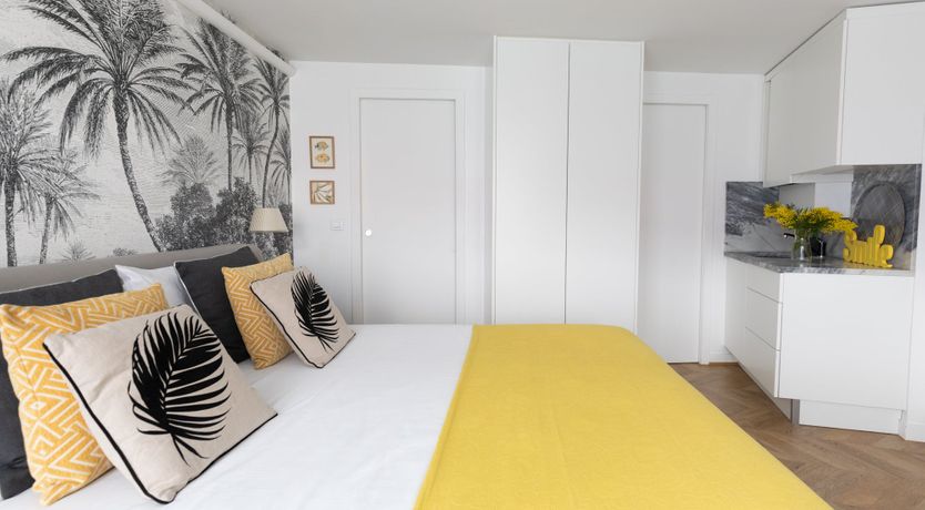 Photo of Smiling Palms