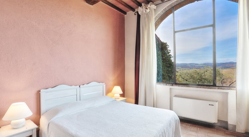 Photo of Groves & Vines