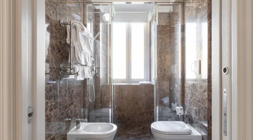 Photo of Opera Glass