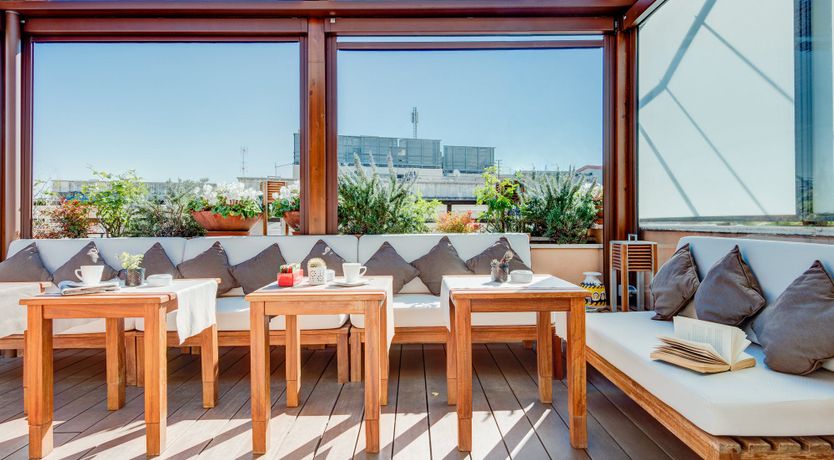 Photo of Opera Glass