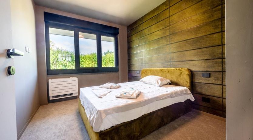 Photo of Glorious Garda