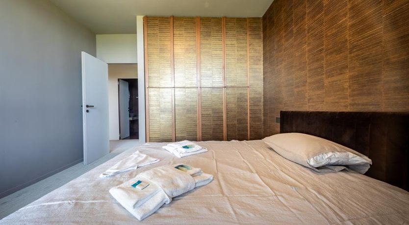 Photo of Glorious Garda