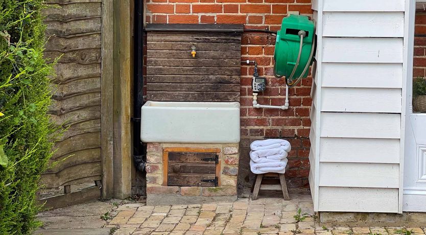 Photo of Asking For Roses