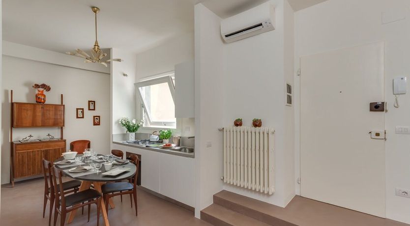 Photo of The Lady Florence