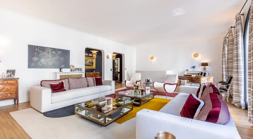 Photo of Parisian Paradise