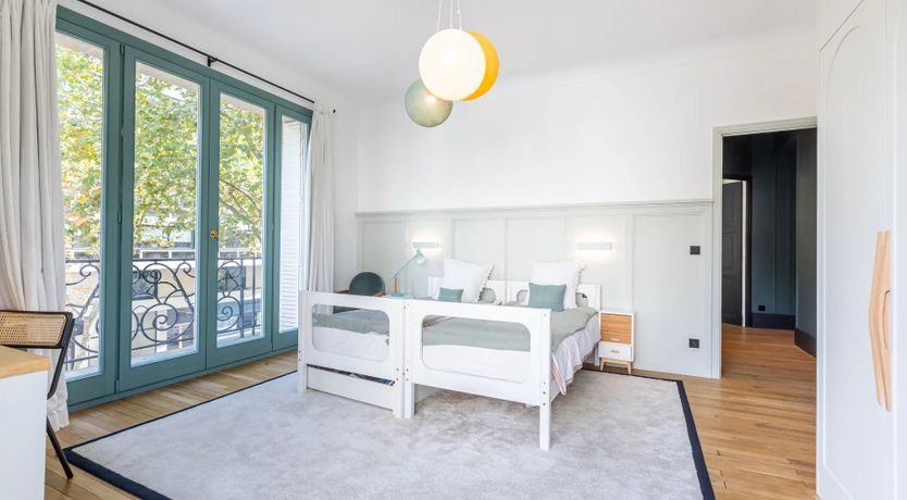 Photo of Parisian Paradise