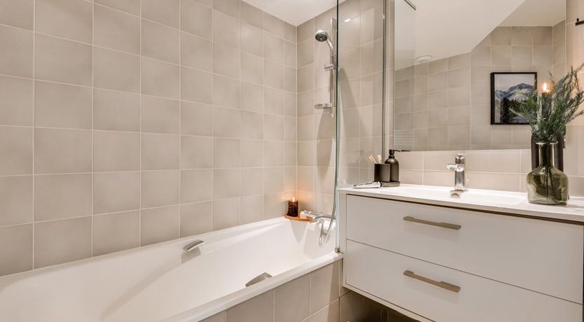 Photo of Parisian Dream