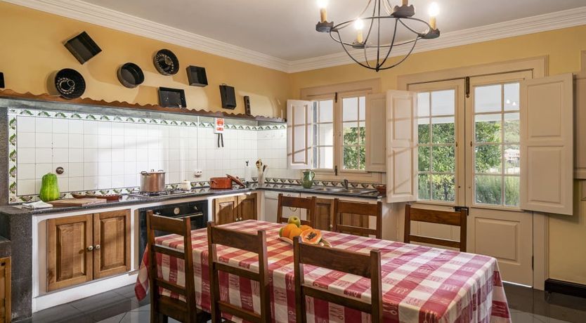 Photo of Tinta Negra