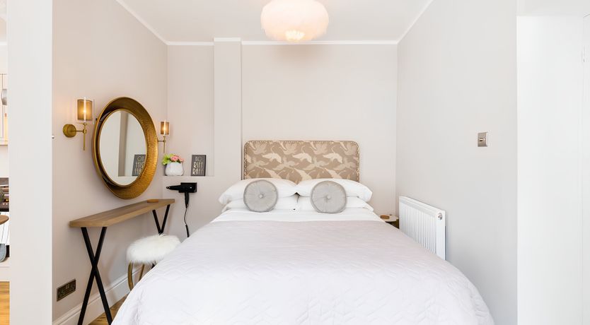 Photo of Regency Retreat