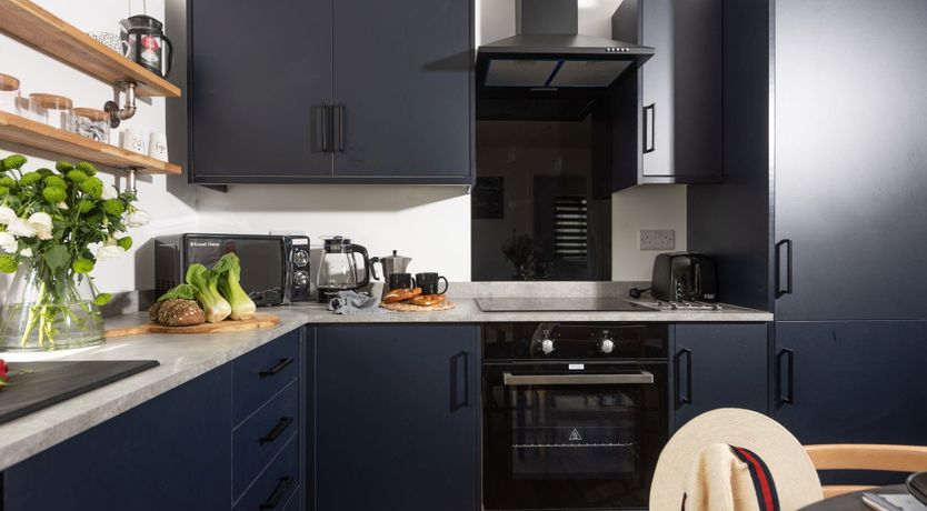 Photo of She's a Bay Dreamer