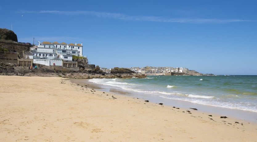 Photo of She's a Bay Dreamer