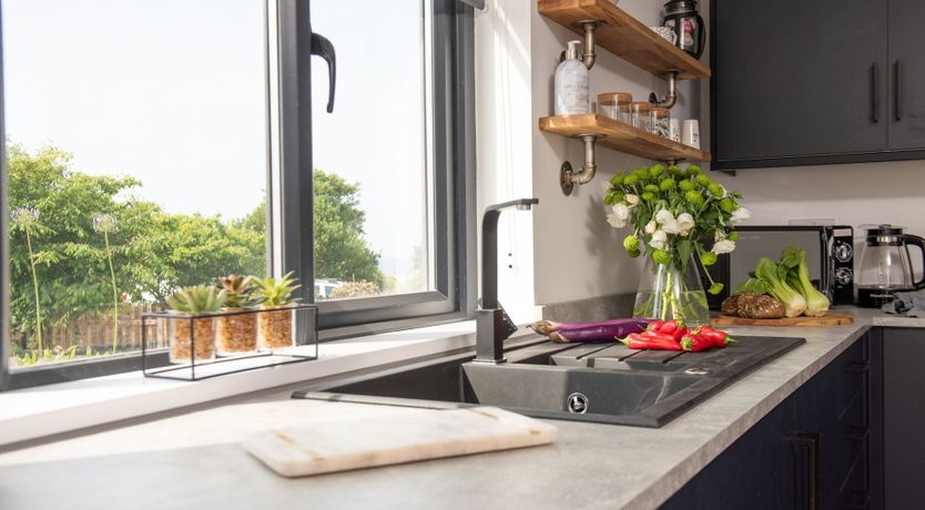 Photo of She's a Bay Dreamer