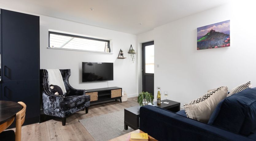 Photo of She's a Bay Dreamer