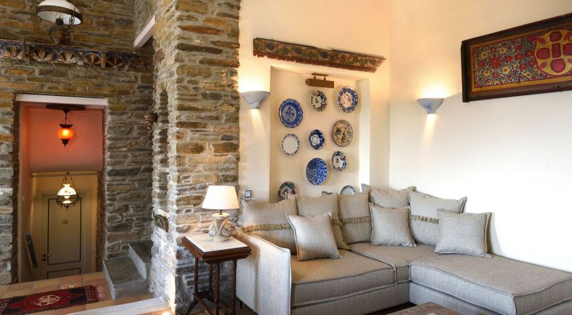 Photo of Cycladic Curio