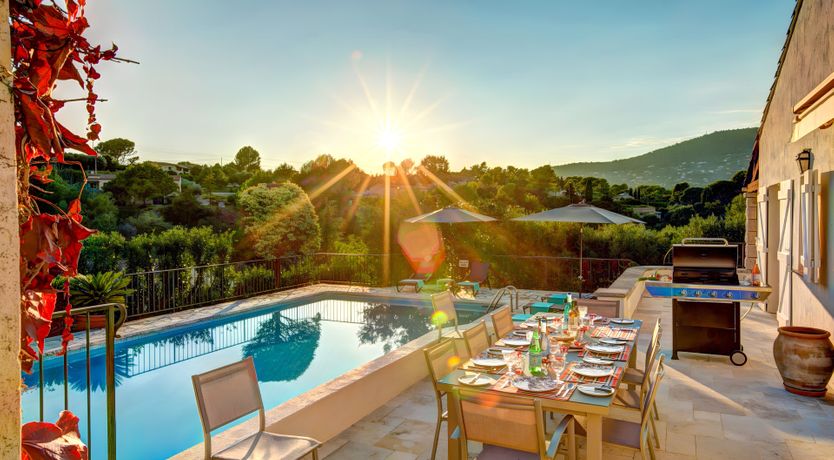 Photo of Pine & Stone