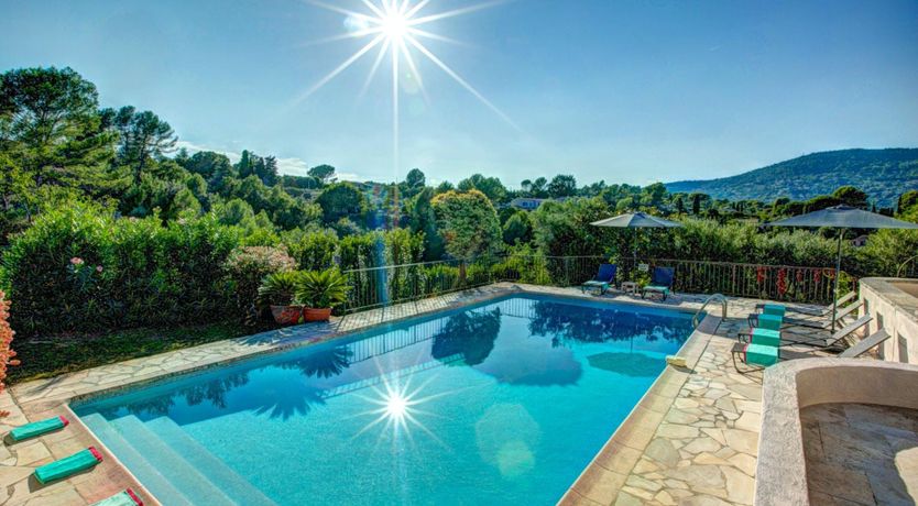 Photo of Pine & Stone