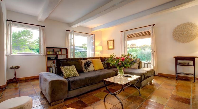 Photo of Pine & Stone