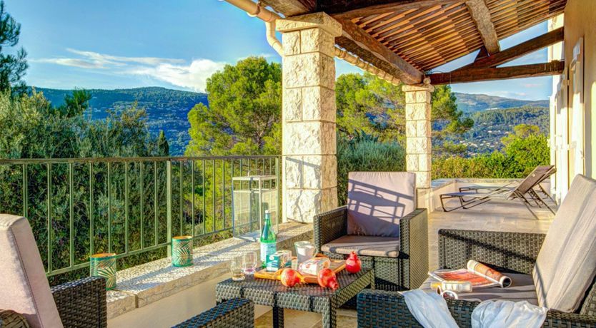 Photo of Pine & Stone