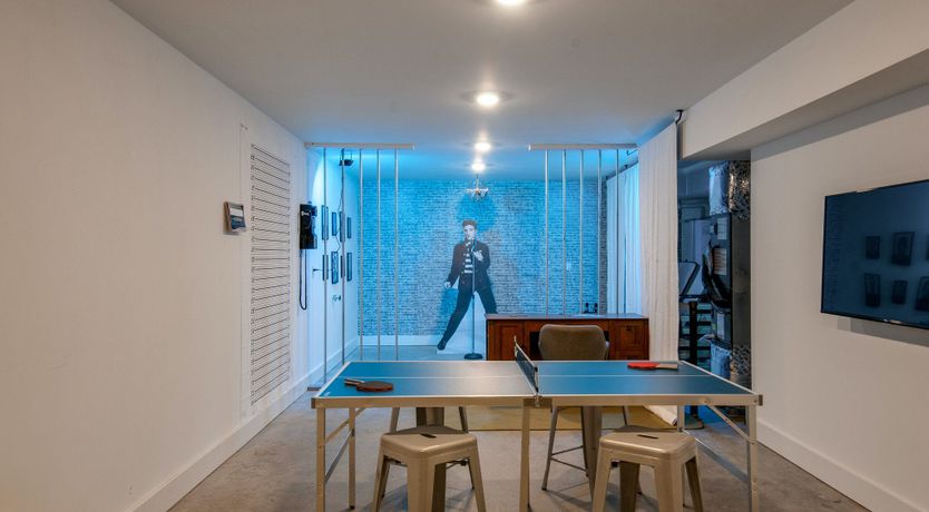 Photo of Nashville Nest