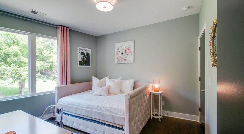 Photo of Nashville Nest