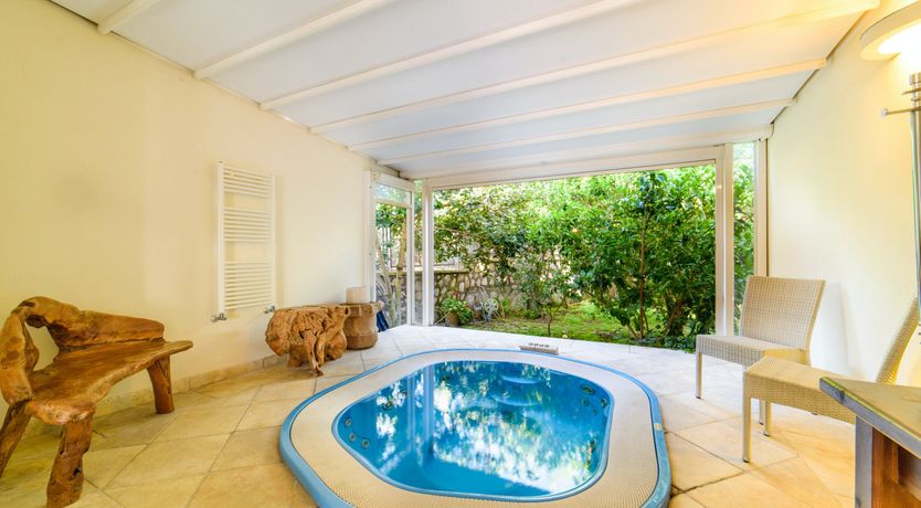 Photo of Pine Green Paradise