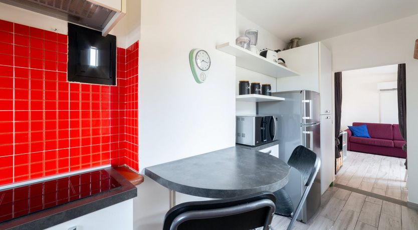 Photo of Florentine Charm