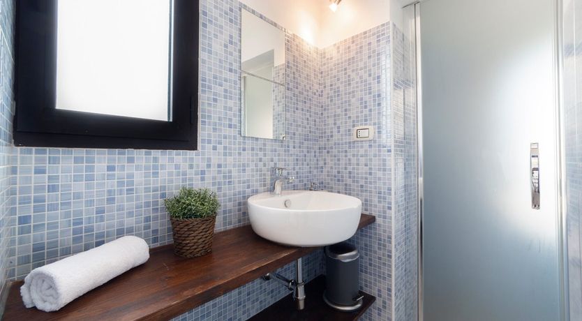 Photo of Florentine Charm