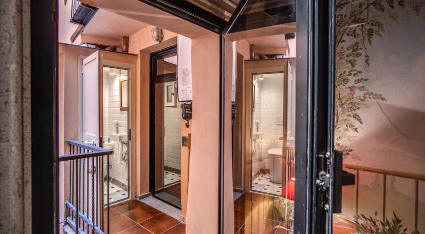 Photo of Roma Retreat