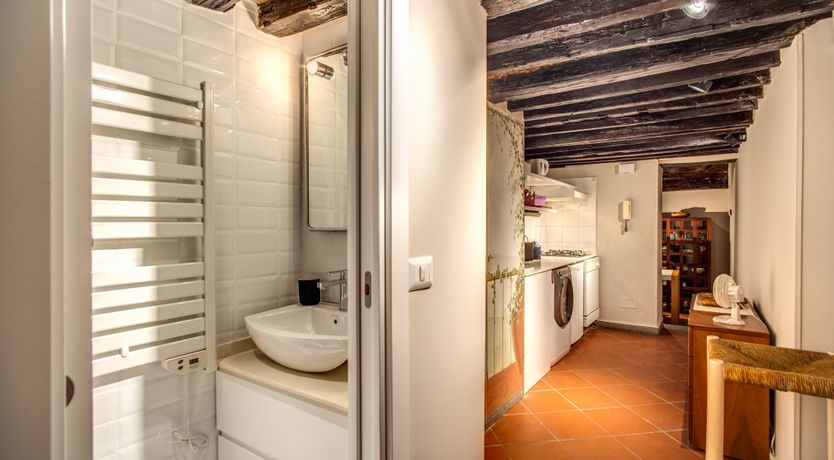 Photo of Roma Retreat