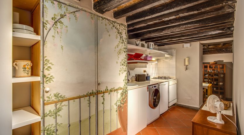 Photo of Roma Retreat