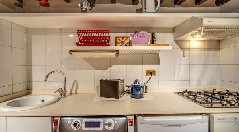 Photo of Roma Retreat