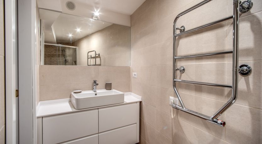 Photo of Roma Retreat