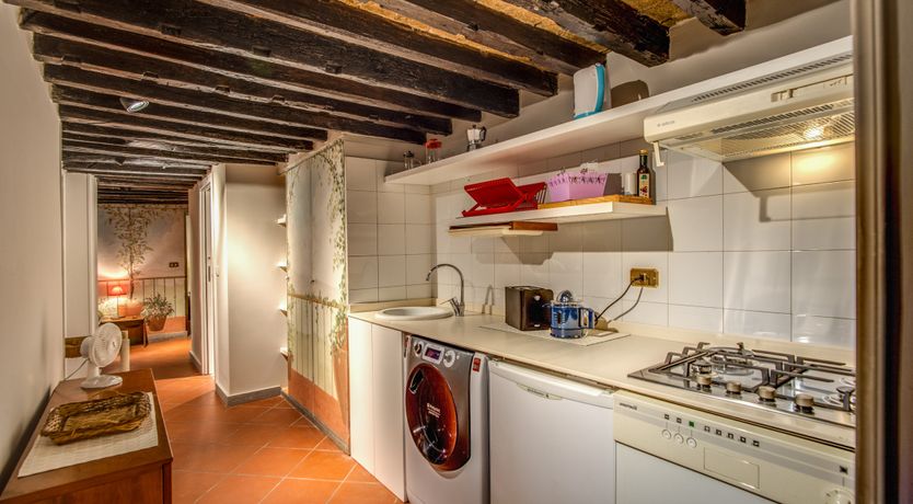 Photo of Roma Retreat