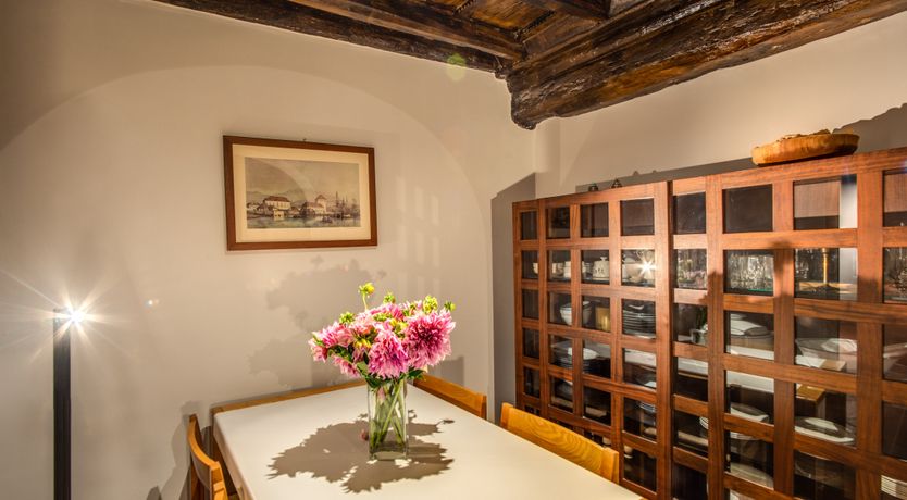 Photo of Roma Retreat