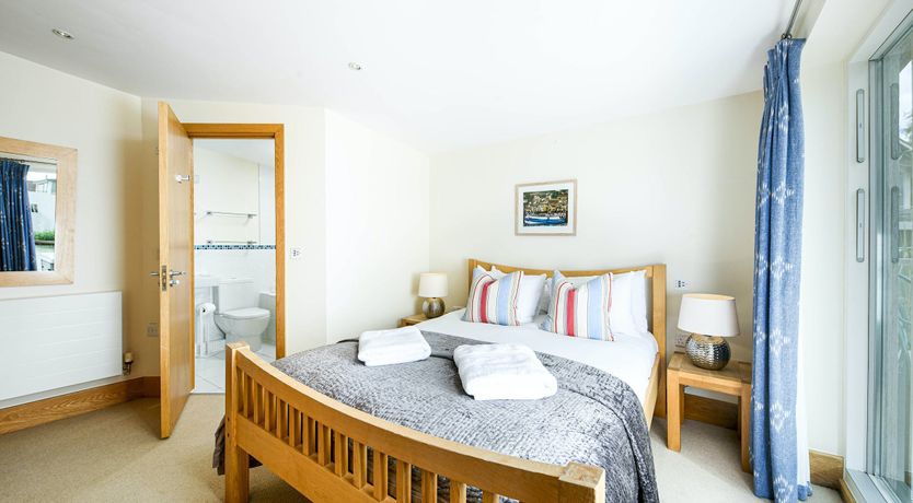 Photo of Lakeview Lodge