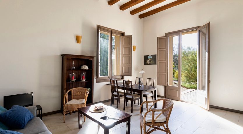 Photo of Weaver's Broom