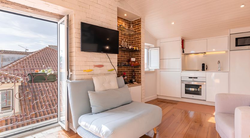 Photo of Canvas of Lisbon Life