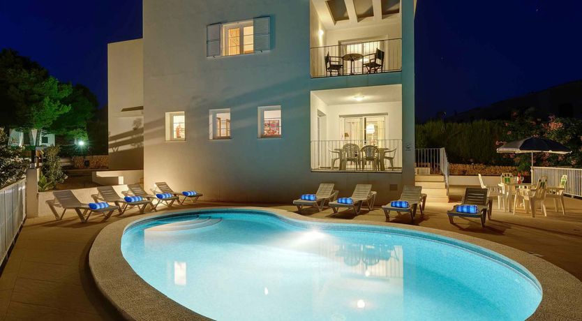 Photo of Vibrant Shore