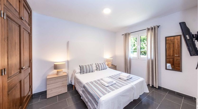 Photo of Vibrant Shore