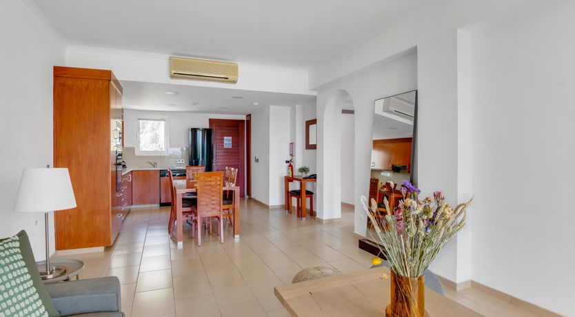 Photo of The Charm of Chloraka